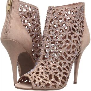 🆕Zigi Soho Drift Bootie Size 7 M